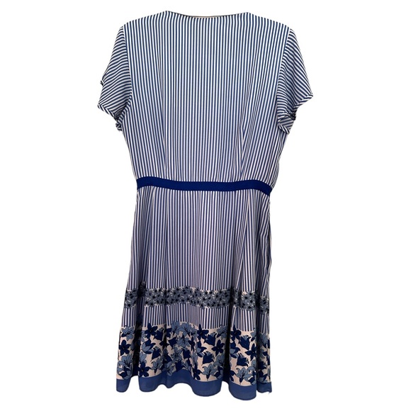 Draper James blue and white dress-Size 12-DARLING dress! - Picture 4 of 6